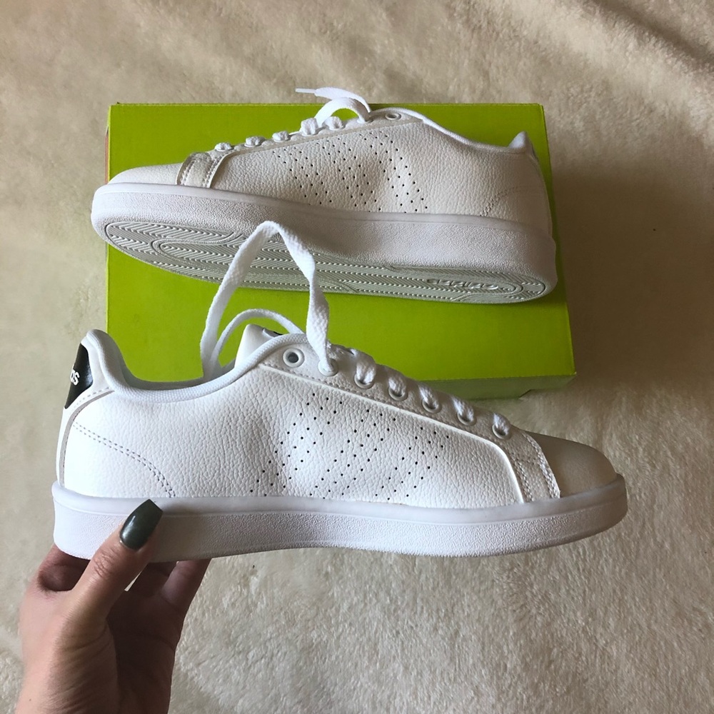 Brand new ✨ Adidas Neo Advantage Cloud foam size 7